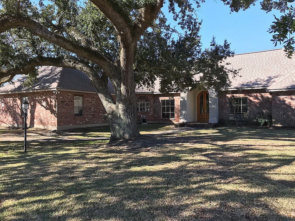 4124 Linda Lane Front View