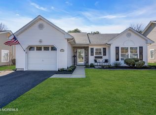 27 Molly Ln, Brick, NJ 08723