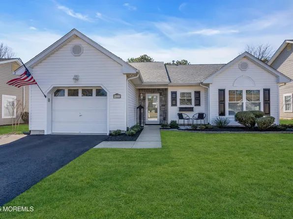 27 Molly Lane, Brick, NJ 08723