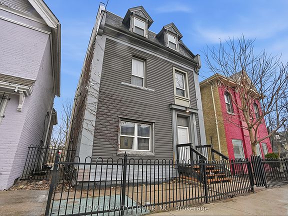 4th image of 538 Dundas St #532