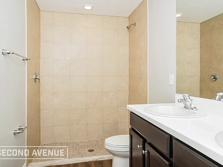 17424 Poston Ave — Photo 12