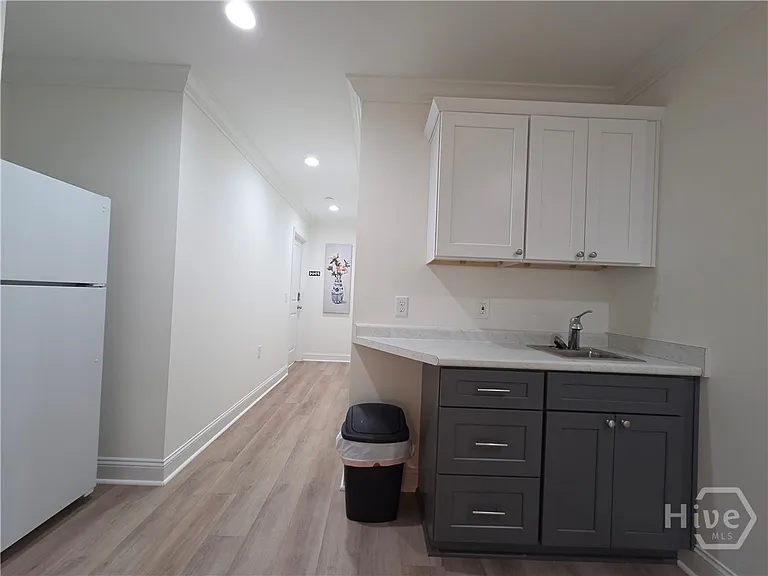 126 Read St — Photo 27