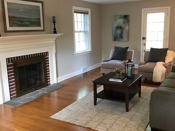 Living Room with Gas FP