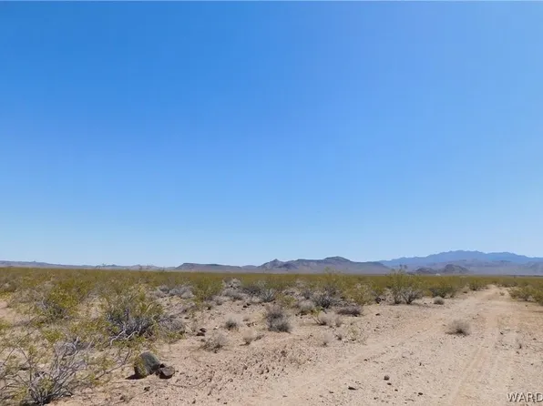 LOT 203 S Yavapai Rd, Golden Valley, AZ 86413