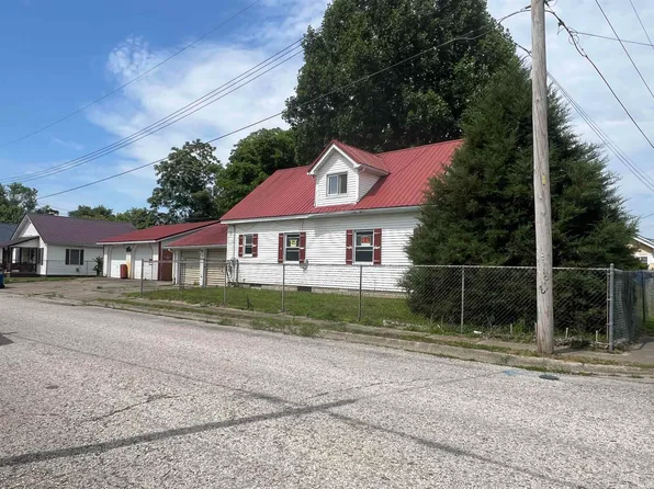 602 E Maple St, Petersburg, IN 47567