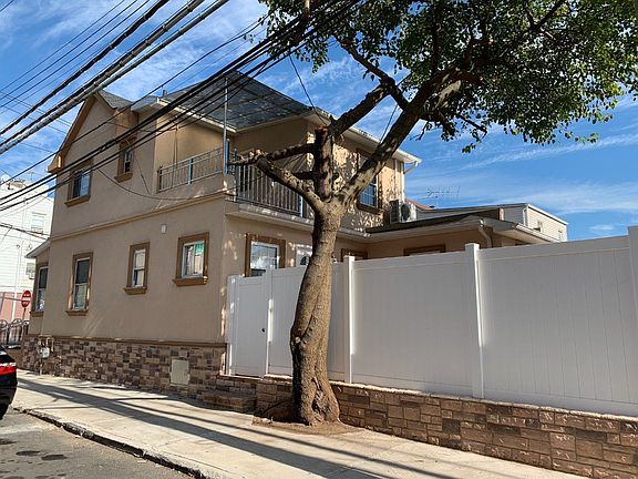 3rd image of 81 Rhine Ave
