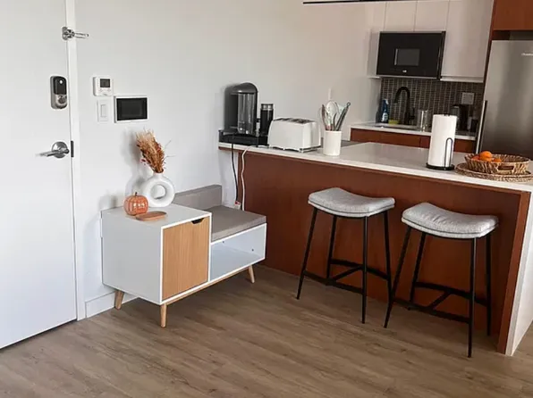 276 Grand Concourse image 6 of 8