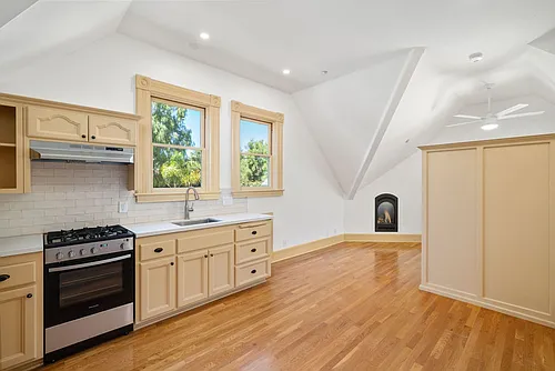 1314 Palm St Photo 1