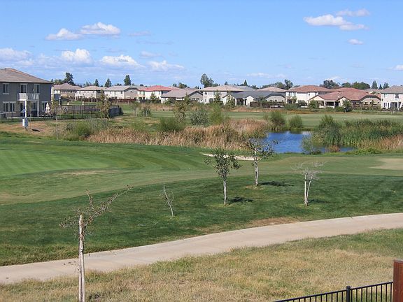 Overlooks Golf Course