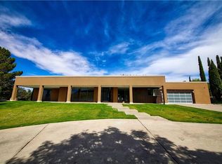 825 River Oaks Dr, El Paso, TX 79912