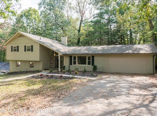 2 Digges Rd, Asheville, NC 28805