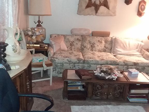 3rd image of 432 Brown Dr