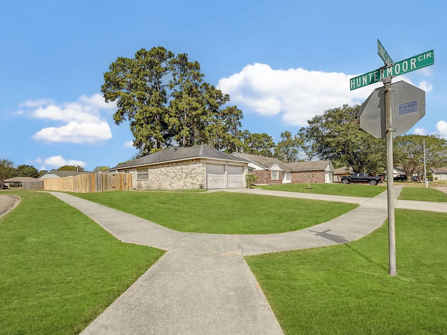 4 bed, 2.0 bath, 1580 sqft, $1,695 — Photo 3
