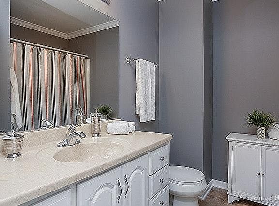 5th image of 386 Bunker Hill Cir