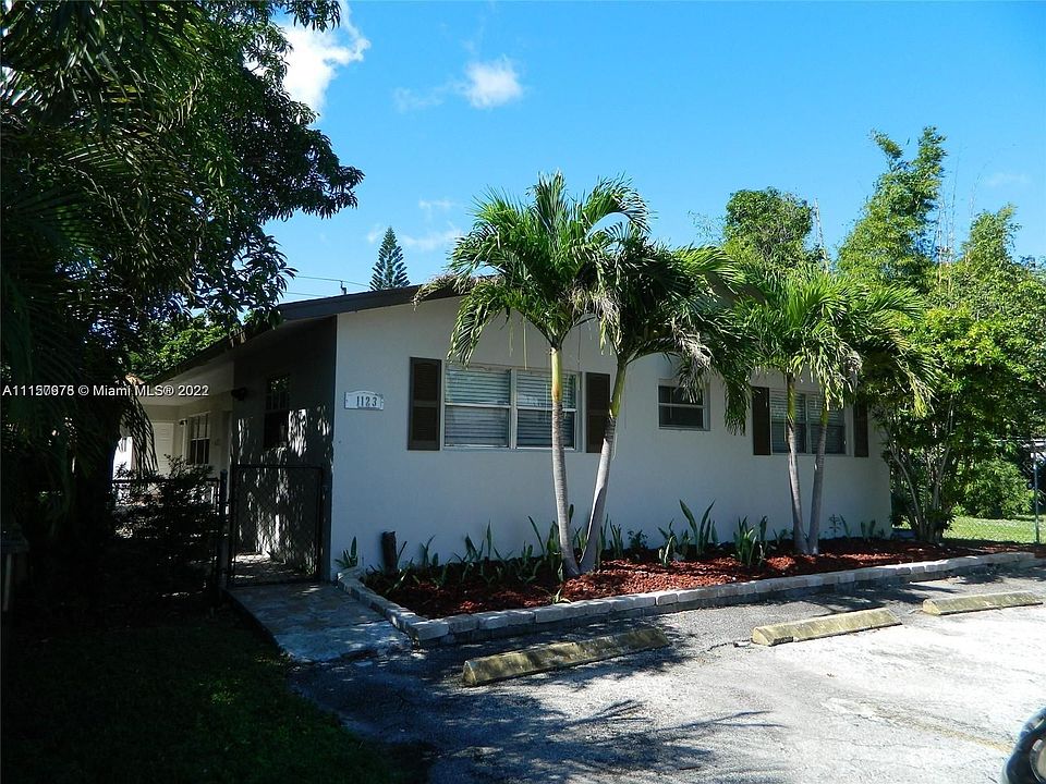 1st image of 1123 NW 3rd Ave #1