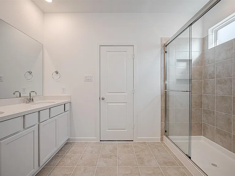 1127 Sugar Dr — Photo 25