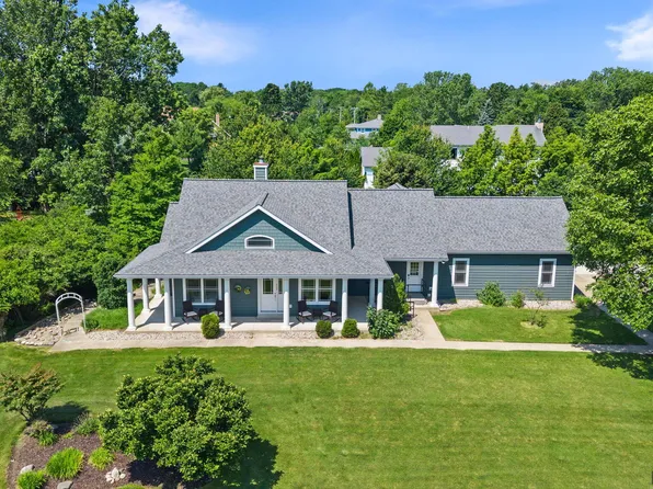 762 Wilderness Rdg, Douglas, MI 49406