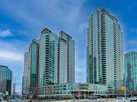 16 Yonge St W