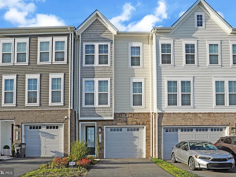 14470 Nebbiolo Dr — Photo 1