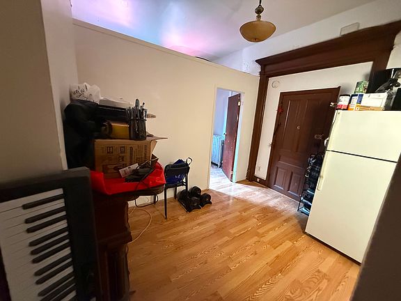 3rd image of 30 Linden St #3R