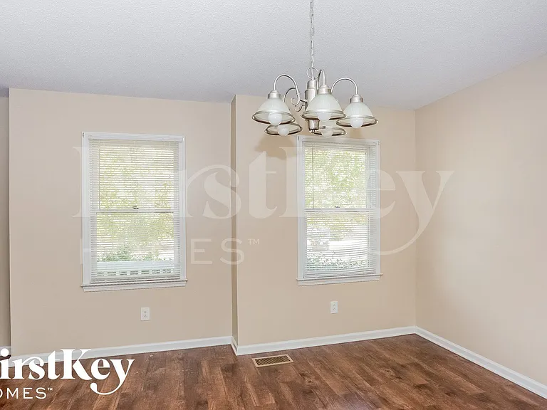 169 Antelope Dr — Photo 5