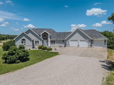 31320 Oslo Dr, Lebanon, MO, 65536