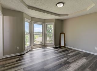 107 Sumac St, Smithville, MO 64089