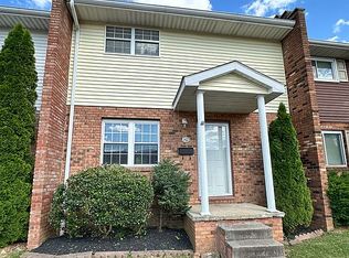 142 Cadle Dr, Charleston, WV 25313