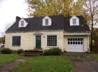 529 Center St, Knox, PA 16232
