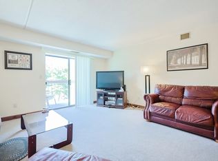 159 Main St APT 37B, Stoneham, MA 02180