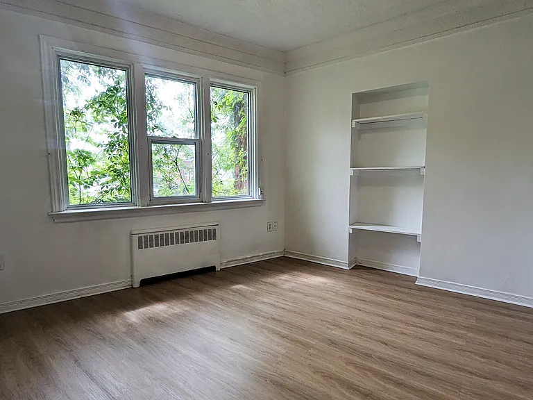 136 Weber St E #8 — Photo 10