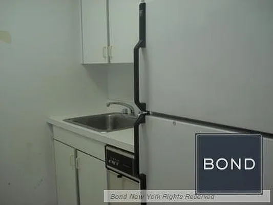 Rented by Bond New York | media 13