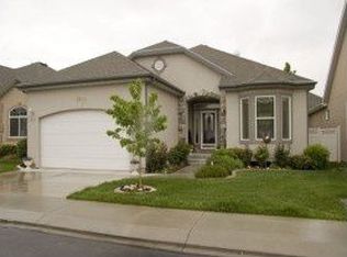 1526 W Homecoming Ave, South Jordan, UT 84095