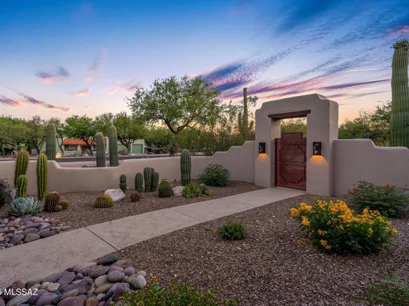 12431 E Cape Horn Dr, Tucson, AZ 85749
