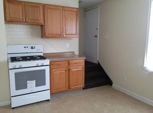 513 Pfeiffer Blvd, Perth Amboy, NJ 08861