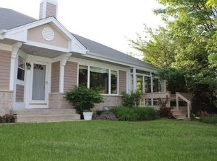 14124 W Waters Way, New Berlin, WI 53151