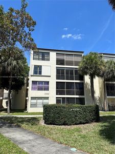 2302 S Cypress Bend Dr APT 306, Pompano Beach, FL, 33069