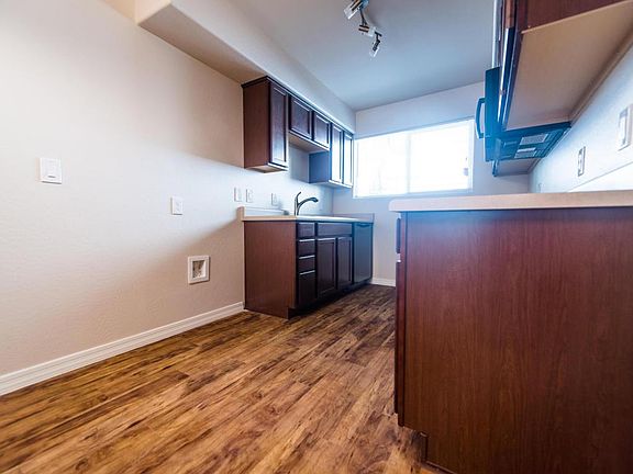 4th image of 350 E 5th Ave APT 106