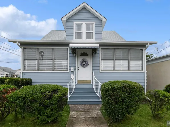 281 Market St, Elmwood Park, NJ 07407