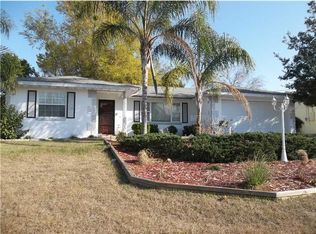 1890 W Chapel Dr, Deltona, FL 32738