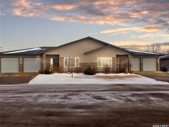 UNIT 1&2-1590 4th AVENUE NW, Moose Jaw, SK S6J 0A5