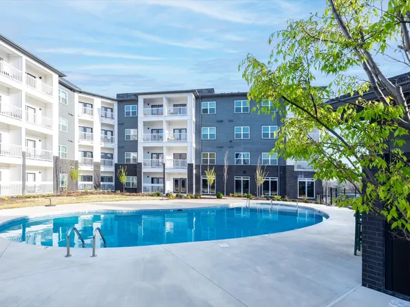 1540 Lebanon Pike #407, Nashville, TN 37210