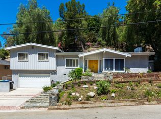 5021 Calderon Rd, Woodland Hills, CA 91364