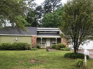 3321 Lockhaven Dr, Kilgore, TX 75662