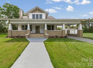 511 W Passaic St, Peachland, NC 28133