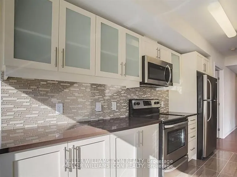 195 Besserer St #301 — Photo 9