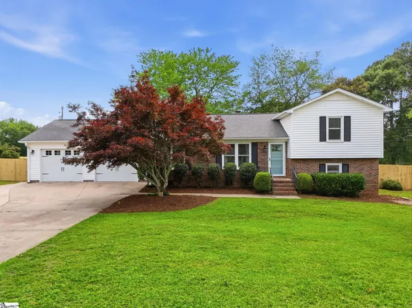 105 Terry Lee Dr, Piedmont, SC 29673