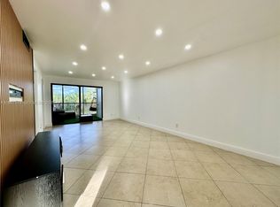 3470 Foxcroft Rd APT 308, Miramar, FL 33025