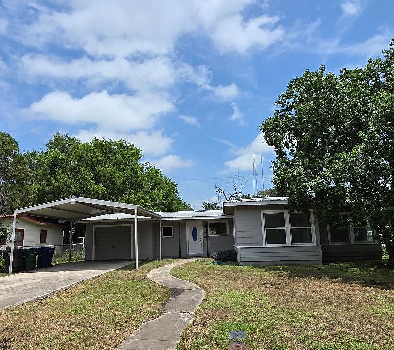 1st image of 647 KASHMUIR PL