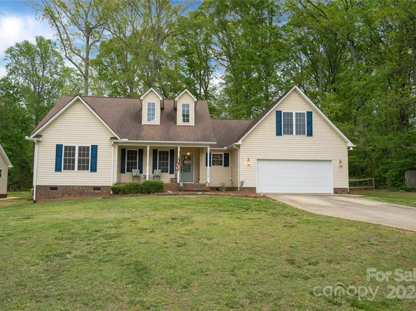 1030 Eller Wood Dr, Salisbury, NC 28146